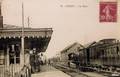 39 - POISSY (Seine et Oise) - Vue intérieure de la gare - Editeur : L'Abeille à Paris.