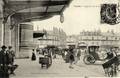 TOURS (I. et L.) - Les Abords de la gare.