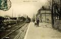 US (Seine et Oise) - Vue intérieure de la gare - Arrivée d'un train - Editeur : Boulanger.