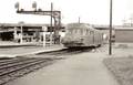 680 - SAINT-QUENTIN (Aisne) - Régie départementale des Transports de l'Aisne.
Autorail Renault ABJ 4 en gare.