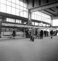 166166, Interieur van het N.S.-station Utrecht C.S. te Utrecht: hal met loketten., Nederlandse Spoorwegen, fotograaf
