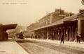 LE TEIL (Ardèche) - La gare - Arrivée d'un train - Editeur : Chapuis, papeterie à Montélimar.