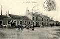 292 - REDON (Ille et Vilaine) - La cour de la gare - Editeur : Vassellier à Nantes.