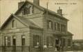 8 - BEAURAINVILLE (Pas-de-Calais) - La cour de la gare.