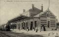 CORMEILLES (S.-et-O.) - Le Quai de la Gare au passage d'un Train vers Paris - Editeur : CLC n°10.