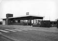 150205, Gezicht op het N.S.-station te Buitenpost., Nederlandse Spoorwegen, fotograaf