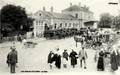 LES SABLES d'OLONNE - La Cour de la Gare - Sans éditeur ni numéro.