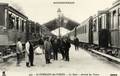 327 - SAINT-GERMAIN des FOSSES (Allier) - La gare - Arrivée des trains.