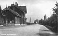 161768, Gezicht op het N.S.-station Leerdam te Leerdam.