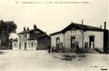 LOUHANS (S.-et-L.) - La Gare et le Buffet (ligne de Lons-le-Saunier à Chalon) - Editeur : B.F. "Lux" à Paris n°392.