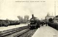 SAINTE-GAUBURGE (Orne) - Intérieur de la gare - Les quais et les trains.