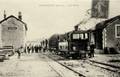 HEYRIEUX (Isère) - La gare et le train.