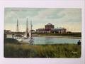 Vlissingen oude station aan het kanaal door Walcheren