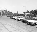 150614, Gezicht op de rijwielstalling en de toegangspoort van het goederenstation bij het N.S.-station Roosendaal te Roosendaal., Nederlandse Spoorwegen, fotograaf