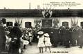 AUCH (Gers) - Le 7 octobre 1906 - A la Gare, Présentation des Enfants des Ecoles laïques à M. Ruau, Ministre de l'Agriculture - Editeur : J.Tapie.