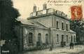 Cet article présente une série de cartes postales anciennes d' Aubusson (Creuse).