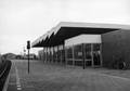153097, Gezicht op de perronzijde van het N.S.-station Gorinchem te Gorinchem., Nederlandse Spoorwegen, fotograaf