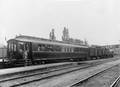 152297, Afbeelding van het inspectierijtuig NS A 6001 met leden van de directie van de N.S., een bagagewagen en een stoomlocomotief uit de serie 6100 van de N.S. op het N.S.-station Utrecht Maliebaan te Utrecht., Nederlandse Spoorwegen, fotograaf