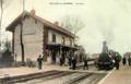 VILLARS les DOMBES (Ain) - La gare et le train.
