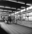 166167, Interieur van het N.S.-station Weesp te Weesp: stationshal, met loketten., Nederlandse Spoorwegen, fotograaf