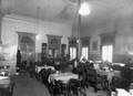 166089, Interieur van het N.S.-station Tilburg te Tilburg: wachtkamer 2e klasse., Nederlandse Spoorwegen, fotograaf