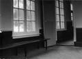 153742, Interieur van het N.S.-station Zuidhorn te Zuidhorn: wachtkamer., Nederlandse Spoorwegen, fotograaf