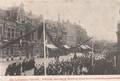 CPA BELGIQUE ARLON Rue de la Station du Chemin de Fer Jour de Congès Eucharistique 1904
