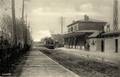 SAINT-LAURENT du VAR (Alpes-Maritimes) - La gare et le train.