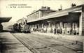 7 - LE TEIL (Ardèche) - La gare intérieure et le train - Editeur : B.F. à Paris.