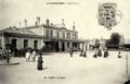 FLERS (Orne) - La cour de la Gare - Editeur : Levasseur, libraire n°59.