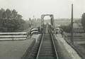 162642, Gezicht op het spoorviaduct over de spoorlijn Amersfoort-Apeldoorn vanaf het perron van het N.S.-station Barneveld Kruispunt te Barneveld, in de richting van Voorthuizen., Onbekend