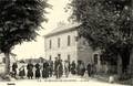 SAINT-MEDARD de GUIZIERES (Gironde) - La cour de la gare - Editeur : D.B.(Dando-Berry).
