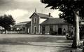 LANNEMEZAN (Hautes-Pyrénées) - La cour de la gare au début des années 1950 - Editeur : Combier.