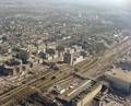 118951, Luchtfoto van het Centraal Station en het kantoor- en winkelcentrum Hoog Catharijne te Utrecht, uit het noordwesten., Fotodienst GAU, fotograaf
