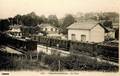 CHARBONNIERES (Rhône) - La gare et les trains - Editeur : B.F. à Paris n°1180.