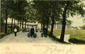 165124, Gezicht op de toegangsweg tot het H.S.M.-station Alkmaar te Alkmaar.