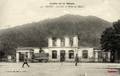 53 - REVIN (Ardennes) - la Gare (en feu !) et Roches de Mench.