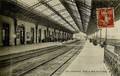 Cannes - Sous le Hall de la gare (côté Toulon) - Editeur : Guende à Marseille n°2323