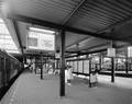 76392, Gezicht op het 3e perron van het Centraal Station van de N.S. te Utrecht., Fotodienst GAU, fotograaf