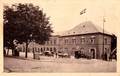 SVENDBORG : BANEGAARD OG POSTHUS / RAILWAY STATION & POST OFFICE / GARE & BUREAU DE POSTE - AUTOMOBILE ~ 1910 (ad783)