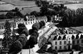 ETANG-sur-ARROUX (Saône et Loire) - La Gare côté cour vers 1955.