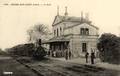 3702 - MEUNG sur LOIRE (Loiret - Vue intérieure de la gare - Arrivée d'un train.