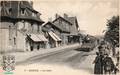 7 - LISIEUX (Calvados) - La Gare, arrivée d'un train.