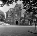 150846, Gezicht op de voorgevel van het N.S.-station te Woerden., Nederlandse Spoorwegen, fotograaf