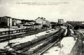 1956 - SEMBADEL-GARE (Haute-Loire) - Vue d'ensemble (altitude 1089 m.) - Point culminant de la ligne Darsac-Vichy - La gare et le dépôt - Editeur : M.B, Le Puy.