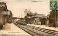 COLOMBES - La Gare et le train.