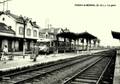 PARAY le MONIAL (Saône et Loire) - La gare et l'autorail en 1959.