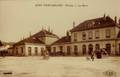 PONTARLIER (Doubs) - La cour de la gare - Editeur : C.L.B. n°16785.