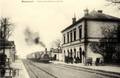 BONNEVAL (Eure-et-Loir) - La gare des chemins de fer et l'arrivée d'un train.