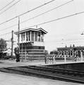 154701, Gezicht op het seinhuis Post T bij het N.S.-station Blerick te Blerick, Nederlandse Spoorwegen, fotograaf